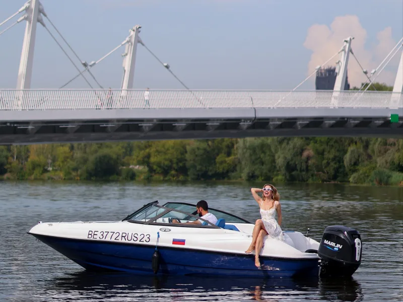 Романтическая прогулка на лодке, фото 1
